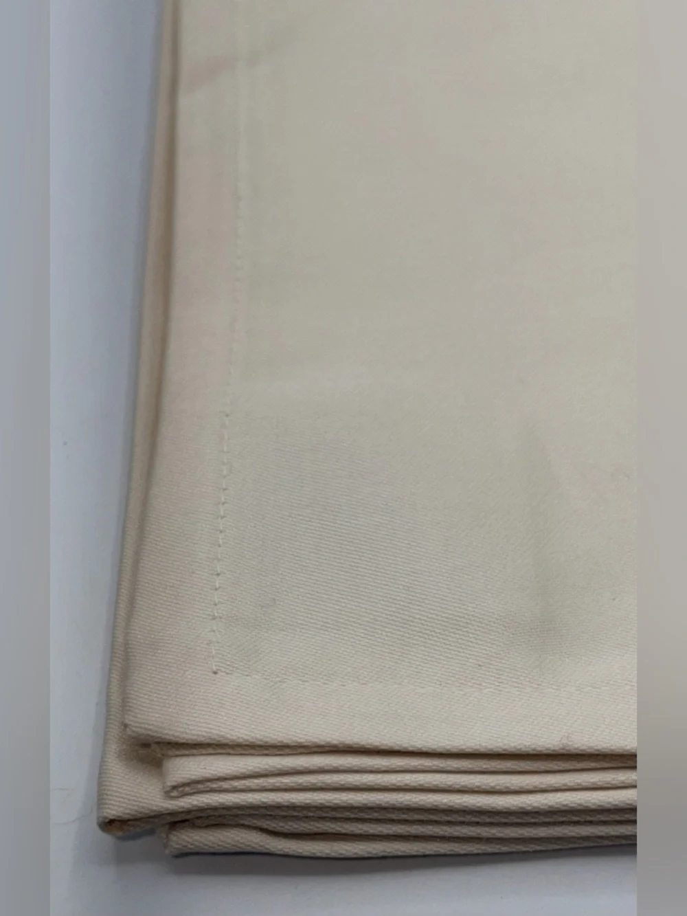 Williams Sonoma Hotel Dinner Napkins set 4 Ivory 20”x20 Cloth Cotton Dining NEW